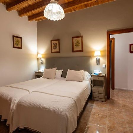 Agroturisme Sa Torre (Adults Only) Santa Eugenia Bagian luar foto